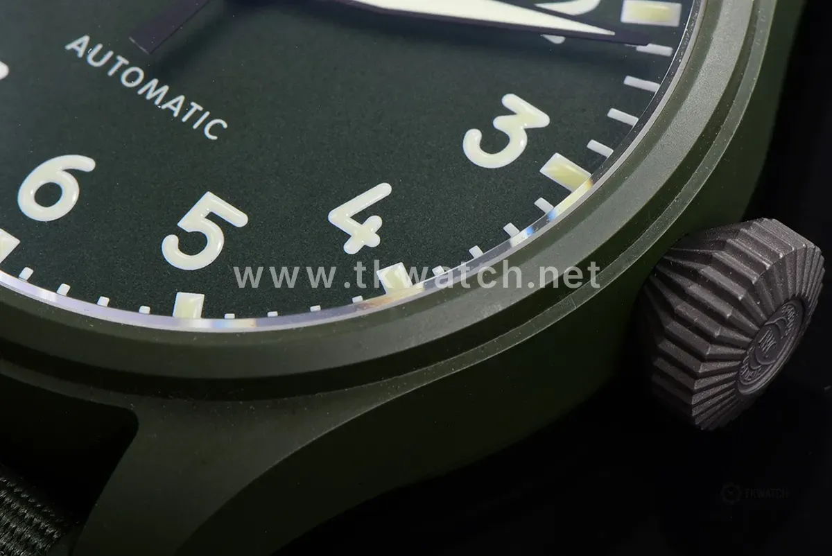 Big Pilot’s Watch 43 IW329802 Top Gun Edition Woodland on Camo Strap - Image 5
