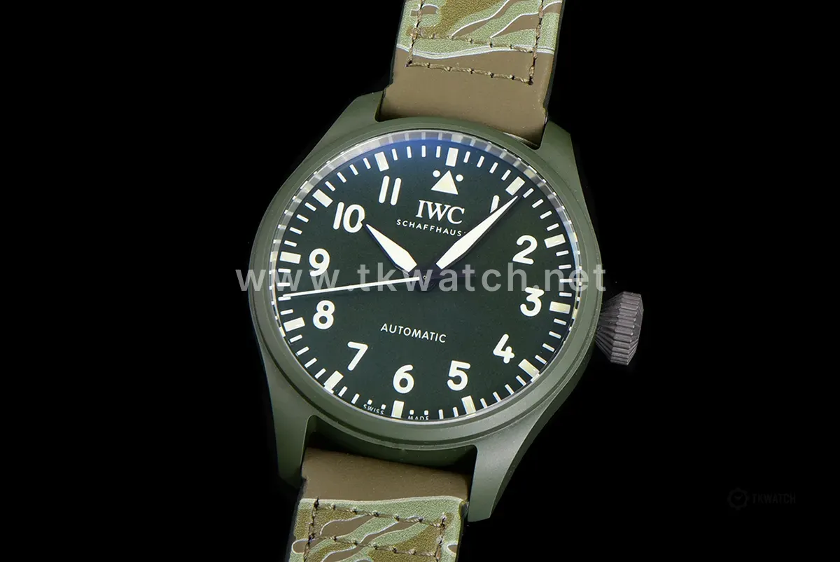 Big Pilot’s Watch 43 IW329802 Top Gun Edition Woodland on Camo Strap - Image 4