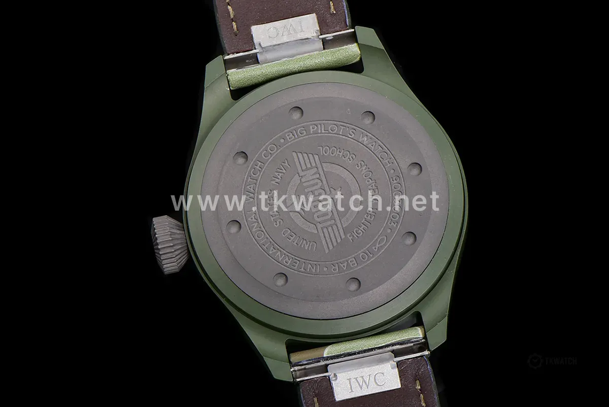 Big Pilot’s Watch 43 IW329802 Top Gun Edition Woodland on Camo Strap - Image 11